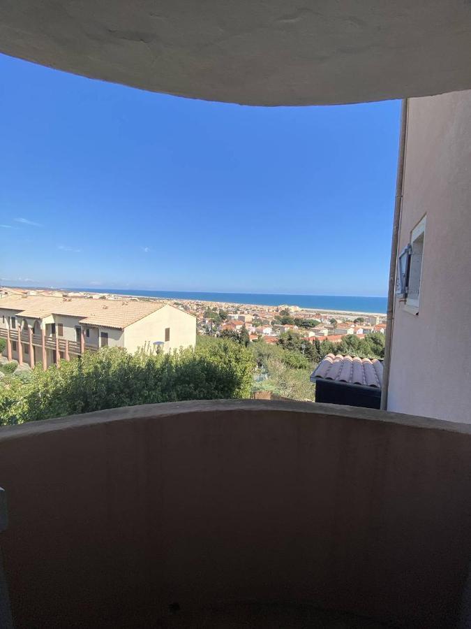 Appartement T3 Avec Terrasse Donnant Sur La Mer Sur Saint Pierre La Mer Esterno foto