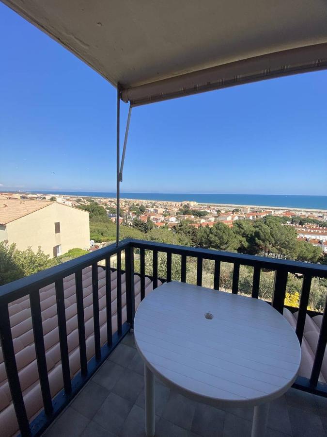 Appartement T3 Avec Terrasse Donnant Sur La Mer Sur Saint Pierre La Mer Esterno foto